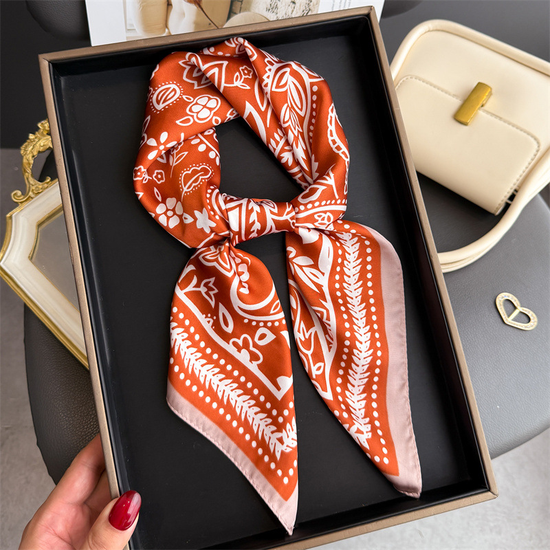 1Pc cashew print fashion silk  - Scarf Silk Square recension och pris